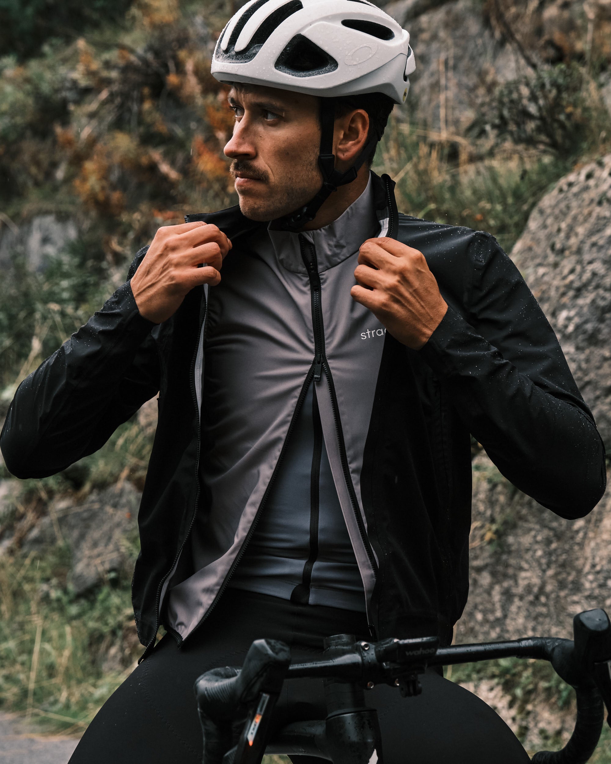 fahrrad-regenjacke-224dix-1.jpg Rain Jacket Men – Bild 1