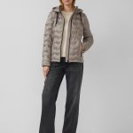 Leichte Jacke im Fabricmix mit abnehmbarer Kapuze Beige | s.Oliver