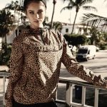 Urban Classics Damen Leichte Jacke Ladies Pattern Pull Over Jacket Leo | Jacken / Westen | Damen | Lifestyle | kustom kult.de