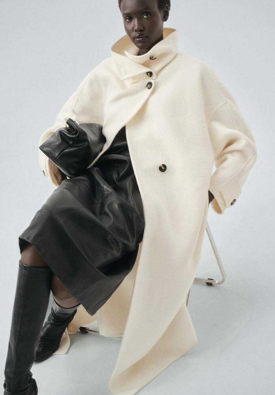 mango-mantel-355yul-1.jpg Mango Klassischer Mantel off white/offwhite Zalando – Bild 1