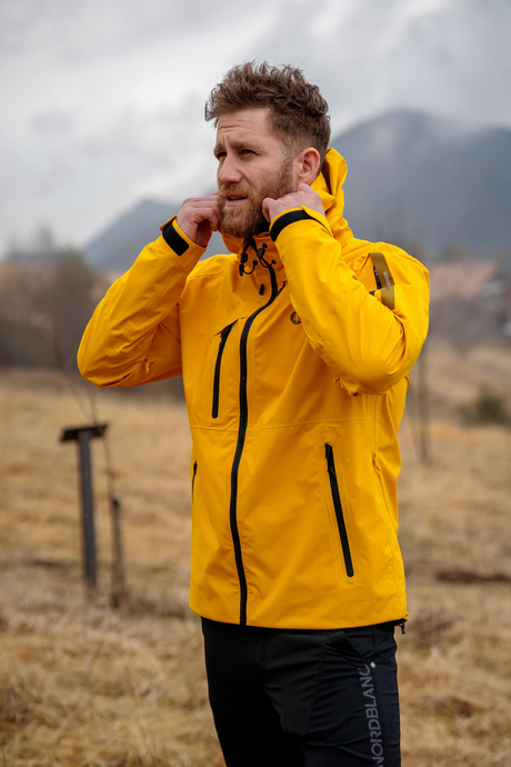 outdoor-jacke-herren-674cah-1.jpg Wasserdichte 3LL Outdoor Jacke Herren MOUNTANEER gelb | NORDBLANC – Bild 1