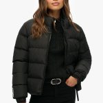 Superdry Non Hooded Sports Puffer Jkt 119.99 €. Kaufen Sie Gefütterte & Daunenjacken von Superdry online unter Boozt.com. Schnelle Lieferung und ...