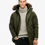 Everest Parka mit Kunstfellbesatz army kaki grün für Herren | Superdry DE