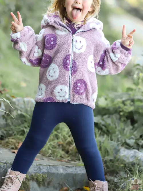 teddyjacke-823nac.webp Teddyjacke Kids – Bild 1