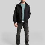 Blouson Jacke mit verstaubarer Kapuze in schwarz von Tom Tailor