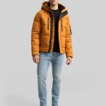Puffer Jacke mit abnehmbarer Kapuze in braun von Tom Tailor