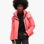 Mountain Windbreaker Jacke mit Kapuze hyper feuer pink für Damen | Superdry DE
