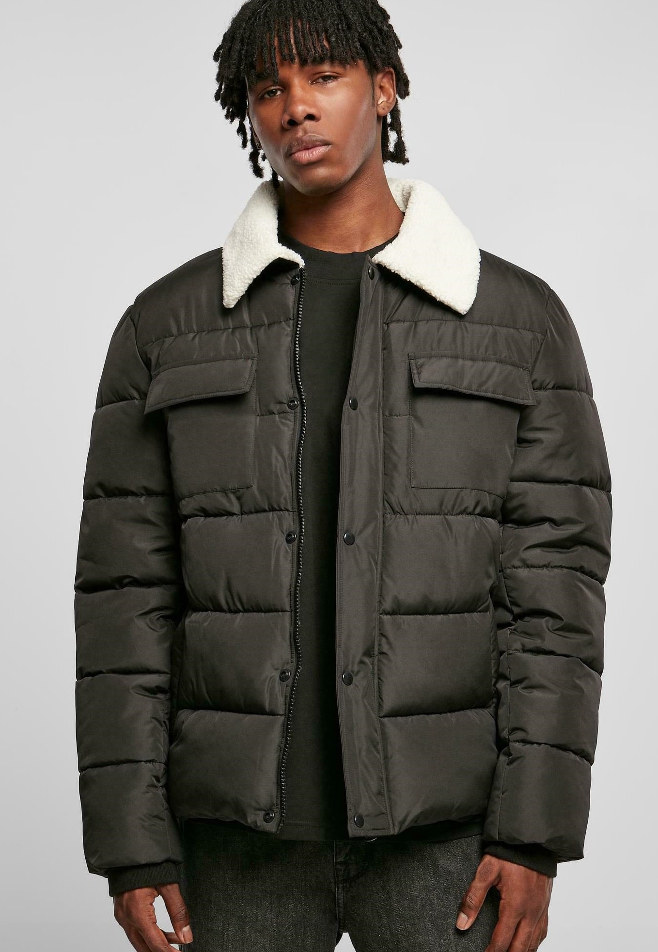 winterjacke-maenner-737ywz.jpg Urban Classics HERREN SHERPA COLLAR PADDED Winterjacke black/schwarz Zalando – Bild 1
