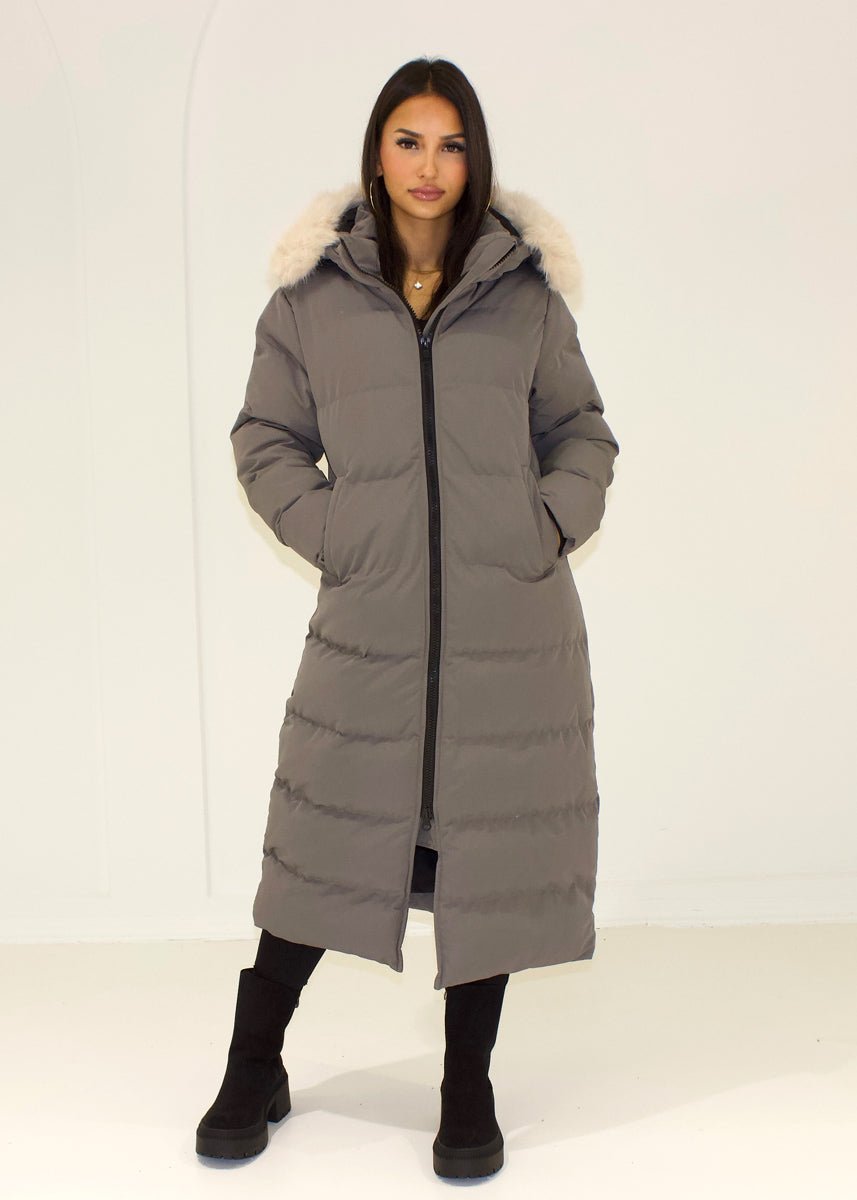 winterparka-476afc-1.jpg Langer Winterparka mit Fellkapuze – Bild 1