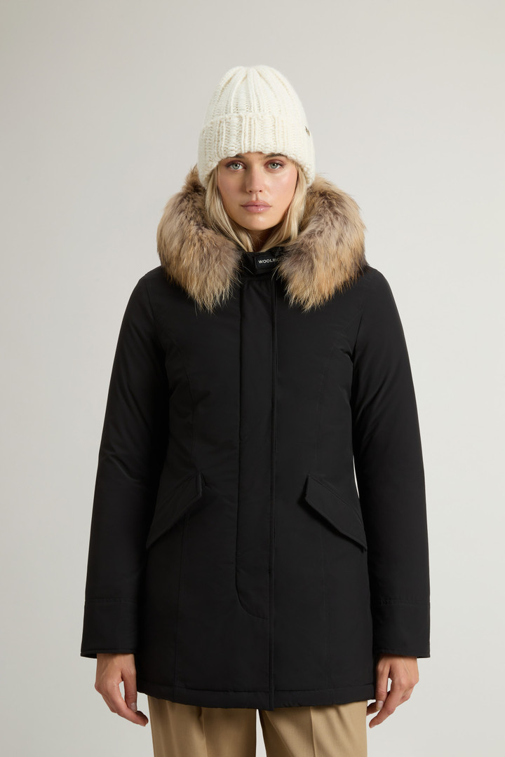 woolrich-parka-damen-237vek-1.jpg Arctic Parka aus Urban Touch mit abnehmbarem Pelz Damen Schwarz – Bild 1